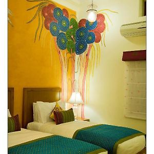 Deluxe Double or Twin Room Garden View